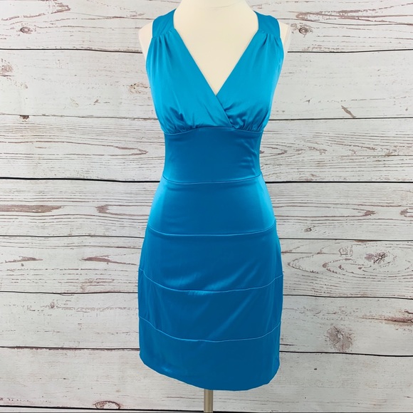 Bisou Bisou Dresses & Skirts - Bisou Bisou turquoise sheath dress v-neck